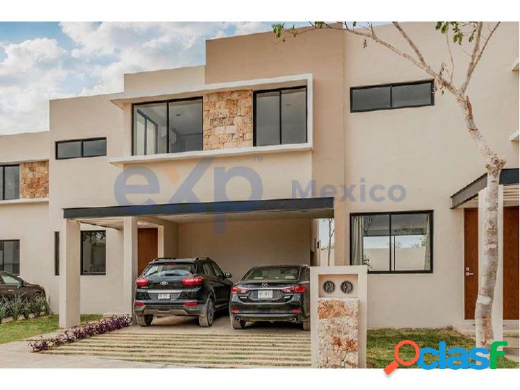 Hermosa casa de 2 plantas en privada en zona Cholul, Mérida