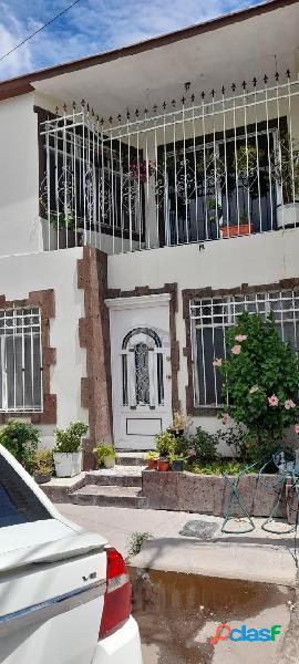 Casa sola en venta en Villas del Rey, Chihuahua, Chihuahua