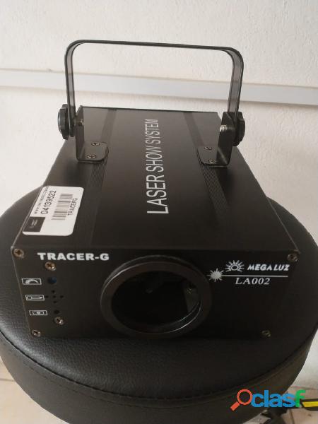 CE0678 Megaluz TRACERG Laser Modelo LA002