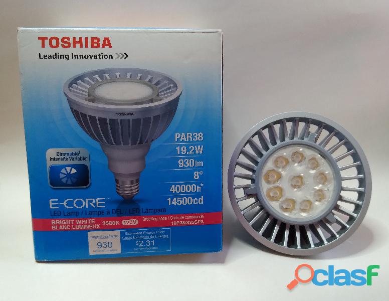 Lámpara Led PAR38 Toshiba 19.2W
