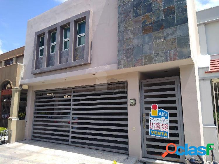 Casa sola en venta en Cerradas de Anáhuac, General