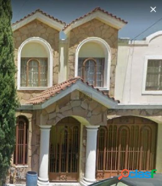 Casa sola en renta en Santa Cecilia, Apodaca, Nuevo León