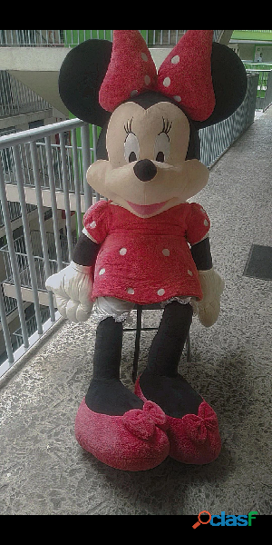 Minnie Mouse Gigante