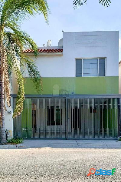 Casa sola en renta en Cumbres San Agustín, Monterrey, Nuevo