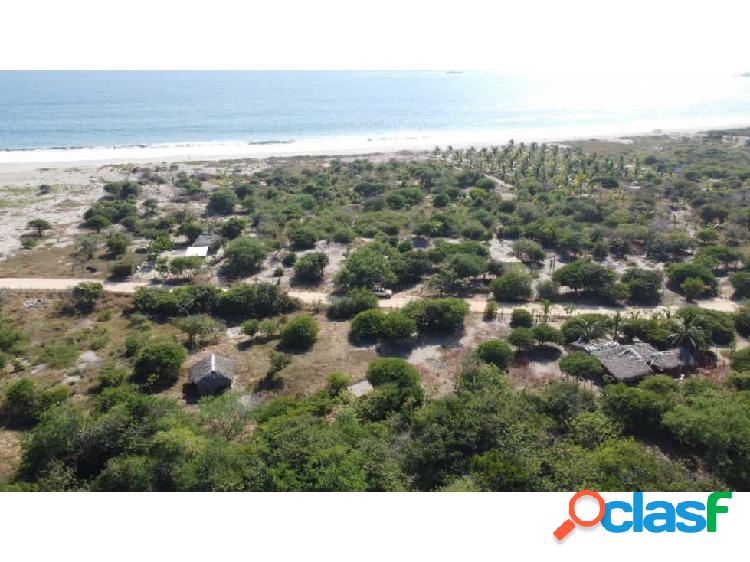 LA ISLA DE CHACAHUA/450 M2 SEGUNDA LÍNEA DE PLAYA