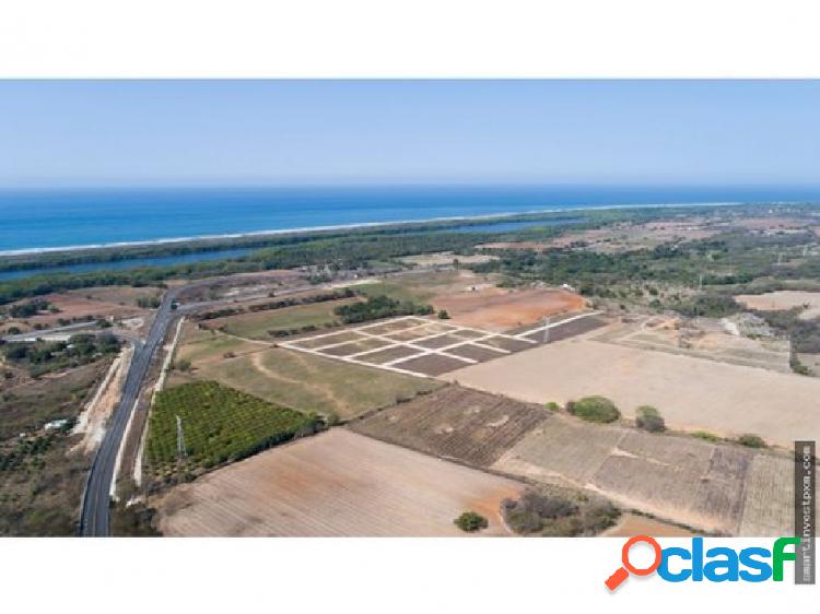 Ventanilla / 200 M2 / A un costado de la nueva carretera