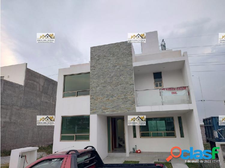 VENTA DE CASA NUEVA EN FRACCIONAMIENTO PUNTA PONIENTE