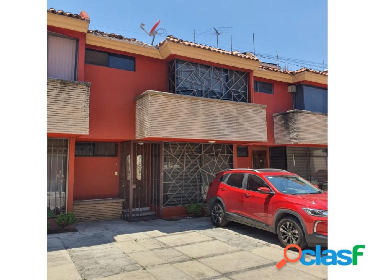 Casa en venta en Col. Bugambilias