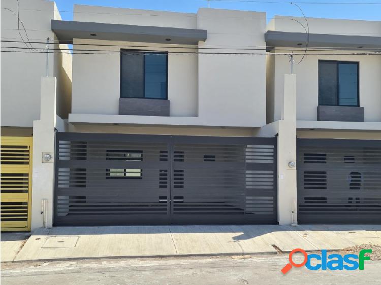 HERMOSA CASA EN VENTA EN ESQUINA COL. NUEVO PROGRESO,