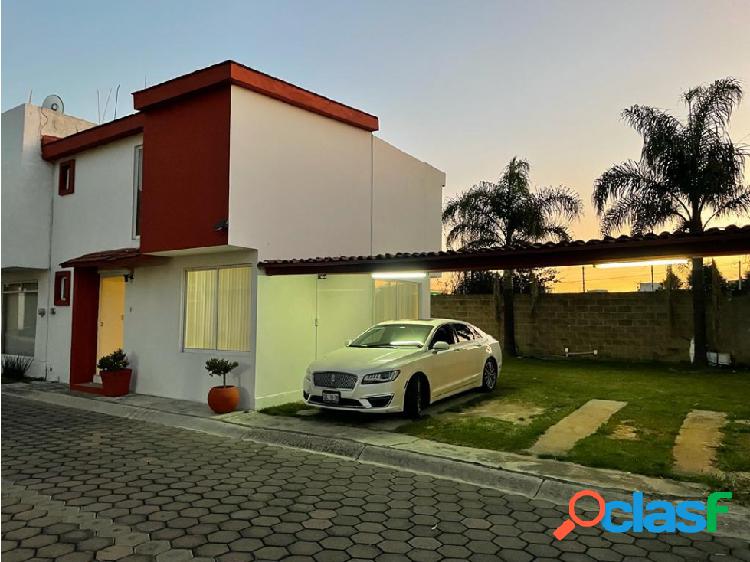 Se renta casa amueblada atrás de plaza Sandiego Puebla