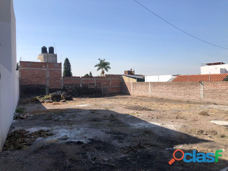 TERRENAZO EN VILLAS DE IRAPUATO