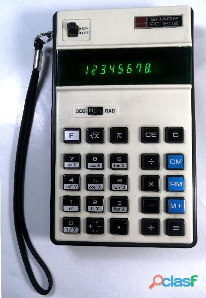 Calculadora científica antigua SHARP PC 1802 funcionando