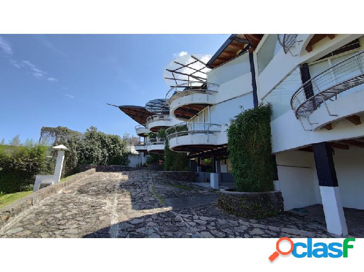 CASA EN CONDOMINIO EN VENTA CON VISTA AL LAGO