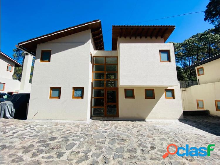 CASA EN VENTA AVÁNDARO PARADISE