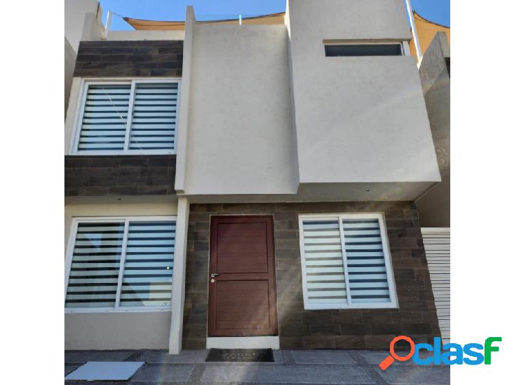 CASA EN VENTA ZAGRE