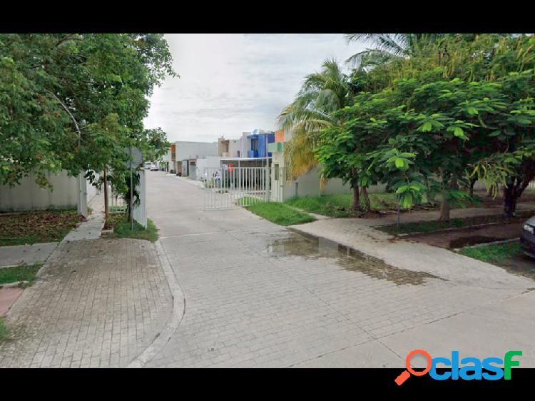 Casa en REMATE BANCARIO Priv. en Ciudad del Carmen, Campeche