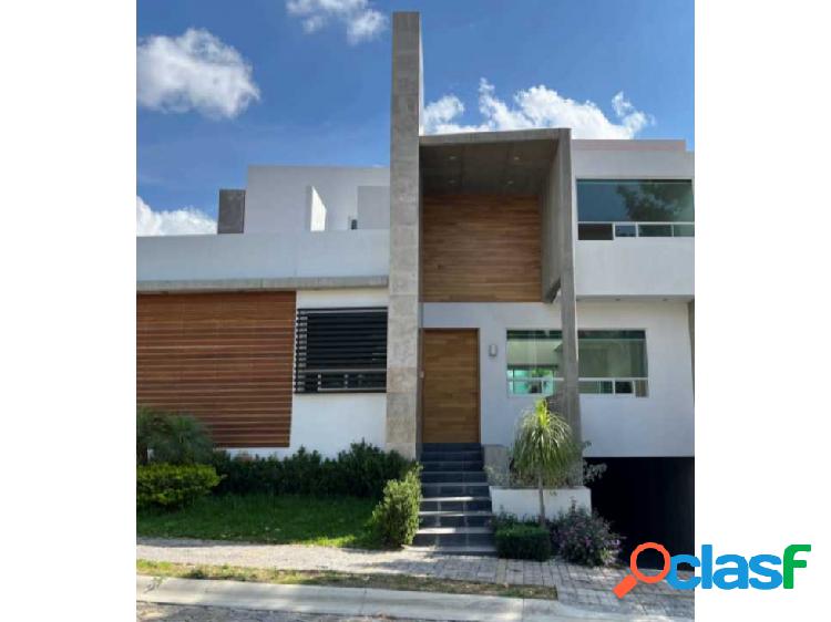 Casa en Venta en Clúster 888 Lomas de Angelopolis