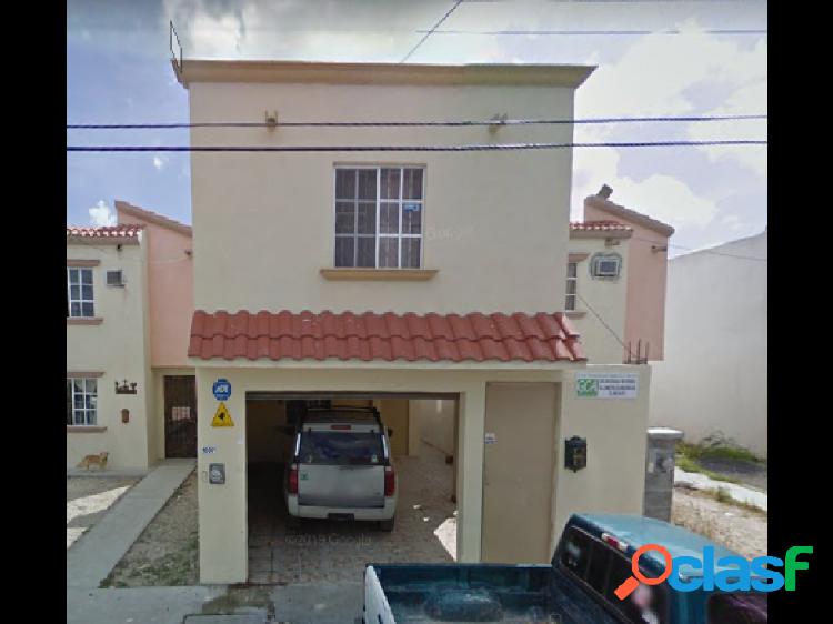 Casa en Venta en Reynosa Tamaulipas Colonia Villa Dorada