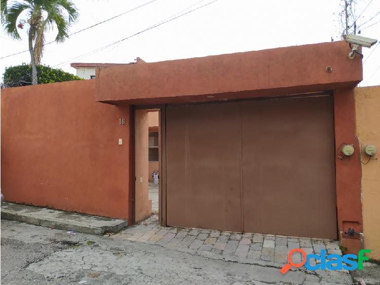 Casa en venta en Av. Palmira, Cuernavaca; Morelos