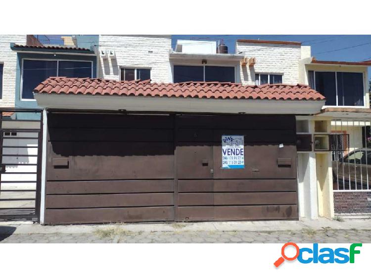 VENTA DE CASA CON 4 HABITACIONES EN PRIVADA EN TIZATLAN