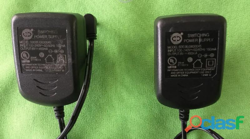 Dos útiles transformadores de corriente de “100 240 v a 6