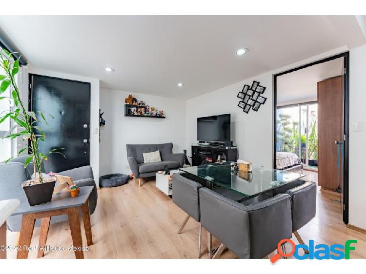 Departamento en Venta en Cuahtemoc Avenida Proaño 22-5749