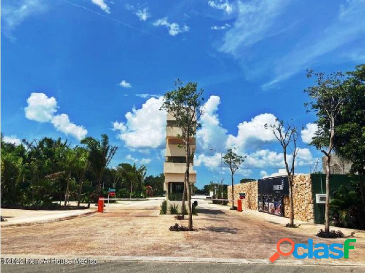 Terreno en venta Conkal 23-2767 GY