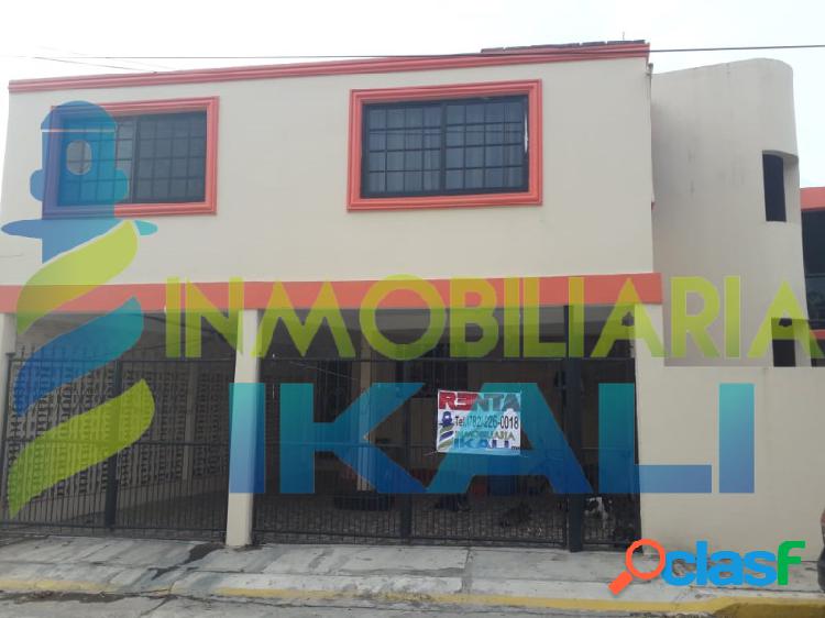 Renta casa 4 recamaras Col. Petrolera Poza Rica Veracruz,
