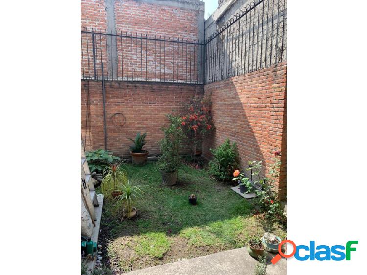 Adquiera amplia casa con excelentes espacios en Xochimilco