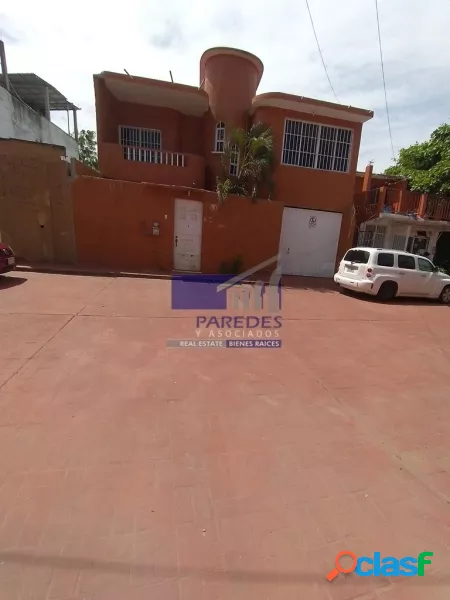Zihuatanejo Casa Centrica en venta 3 recamaras