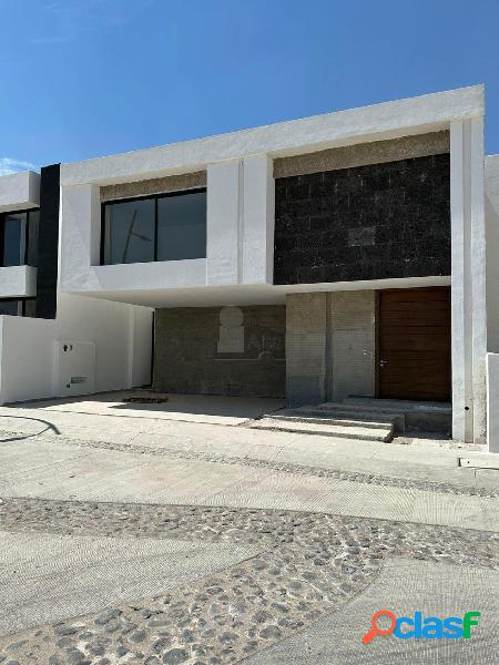 Casa en venta en Punta Arena