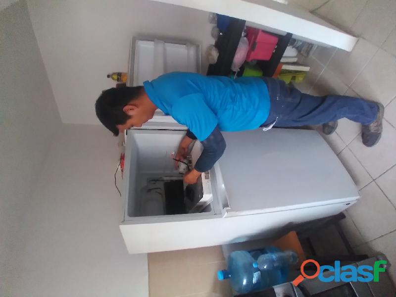 Mantenimiento de Refrigeradores Inverter. Reparaciones en