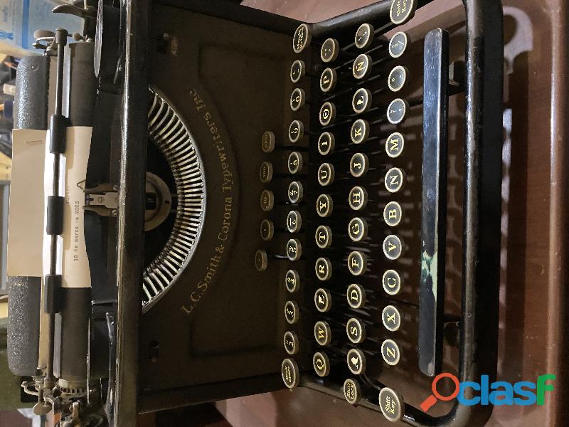 Maquina de Escribir Antigua L.C. Smith