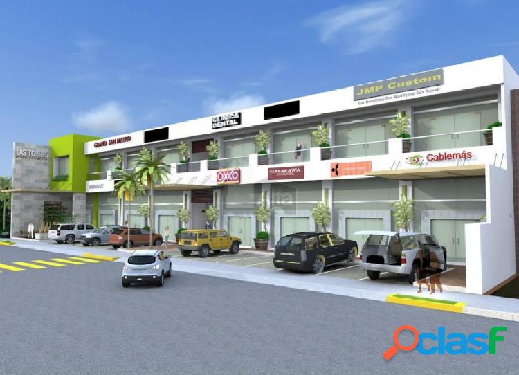 Local Comercial en Renta en Cancun.. Planta Alta. avenida de