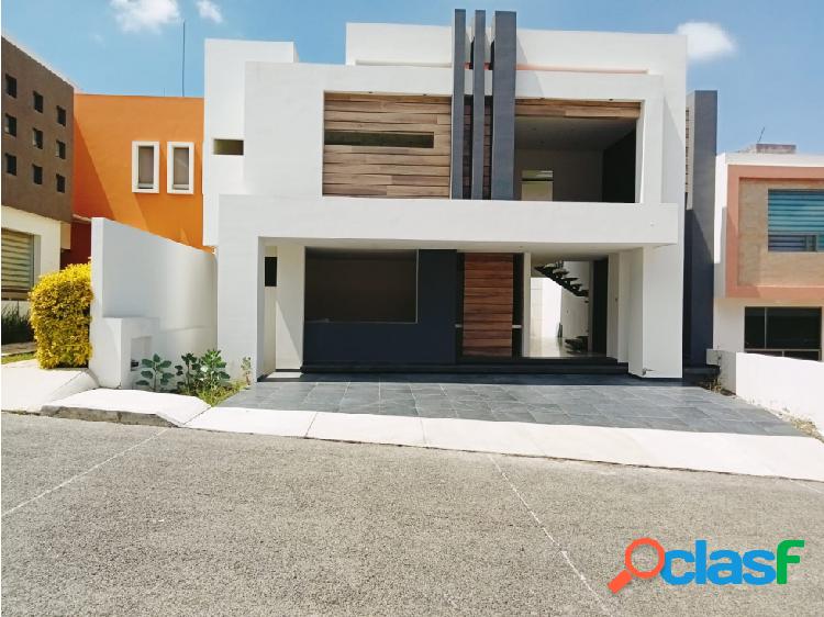 CASA RESIDENCIAL PUNTA ALBA