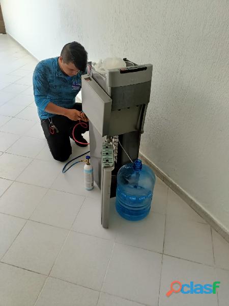 Refacciones y Reparación de Dispensadores de agua.