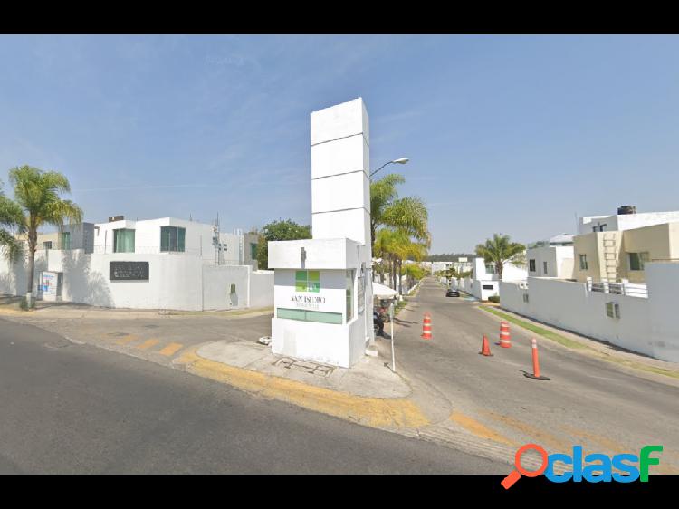 Venta De Casa En Residencial San Isidro Zapopan